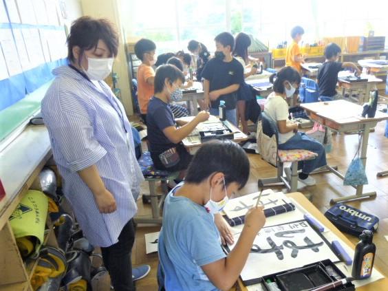 音楽や習字では学び方サポータの支援がありがたい